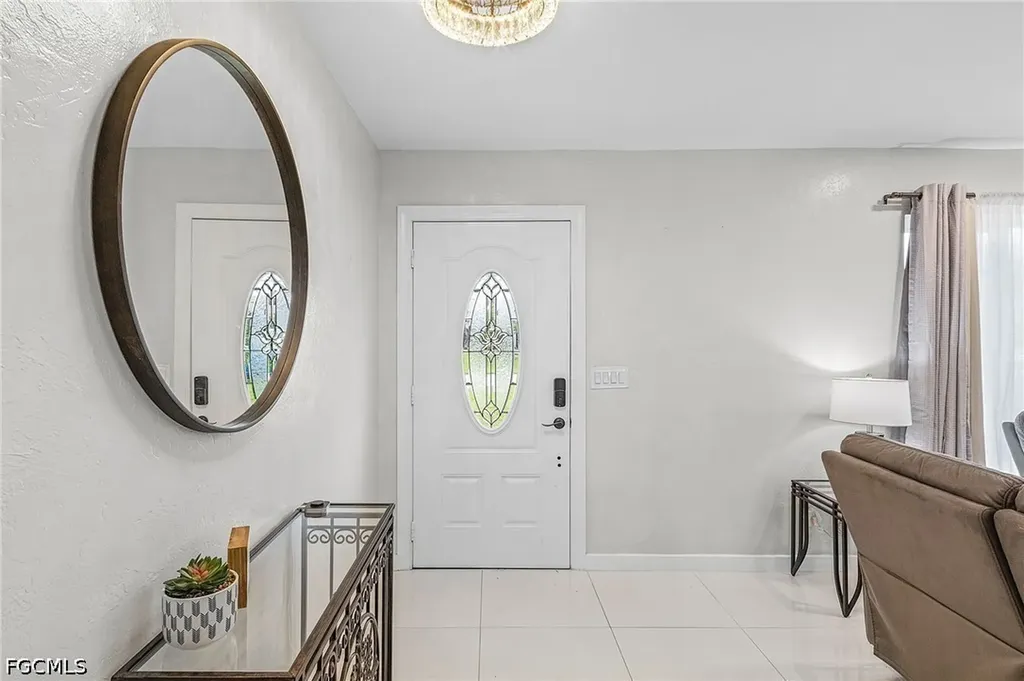 1721 SE 6th Lane Cape Coral FL 33990