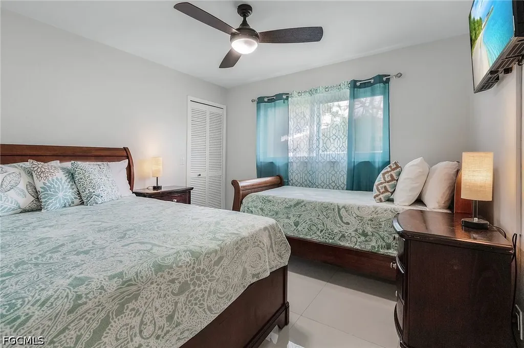 1721 SE 6th Lane Cape Coral FL 33990