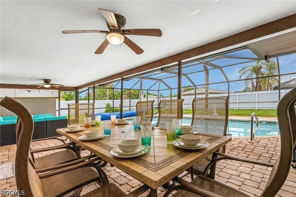1721 SE 6th Lane Cape Coral FL 33990