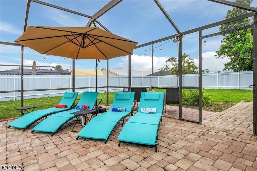 1721 SE 6th Lane Cape Coral FL 33990
