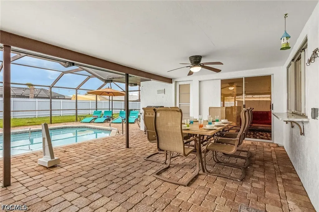 1721 SE 6th Lane Cape Coral FL 33990