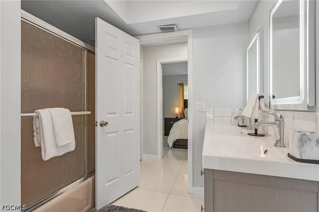 1721 SE 6th Lane Cape Coral FL 33990