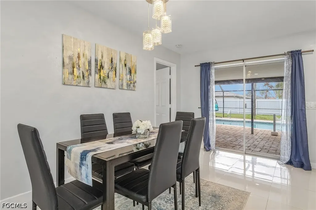 1721 SE 6th Lane Cape Coral FL 33990