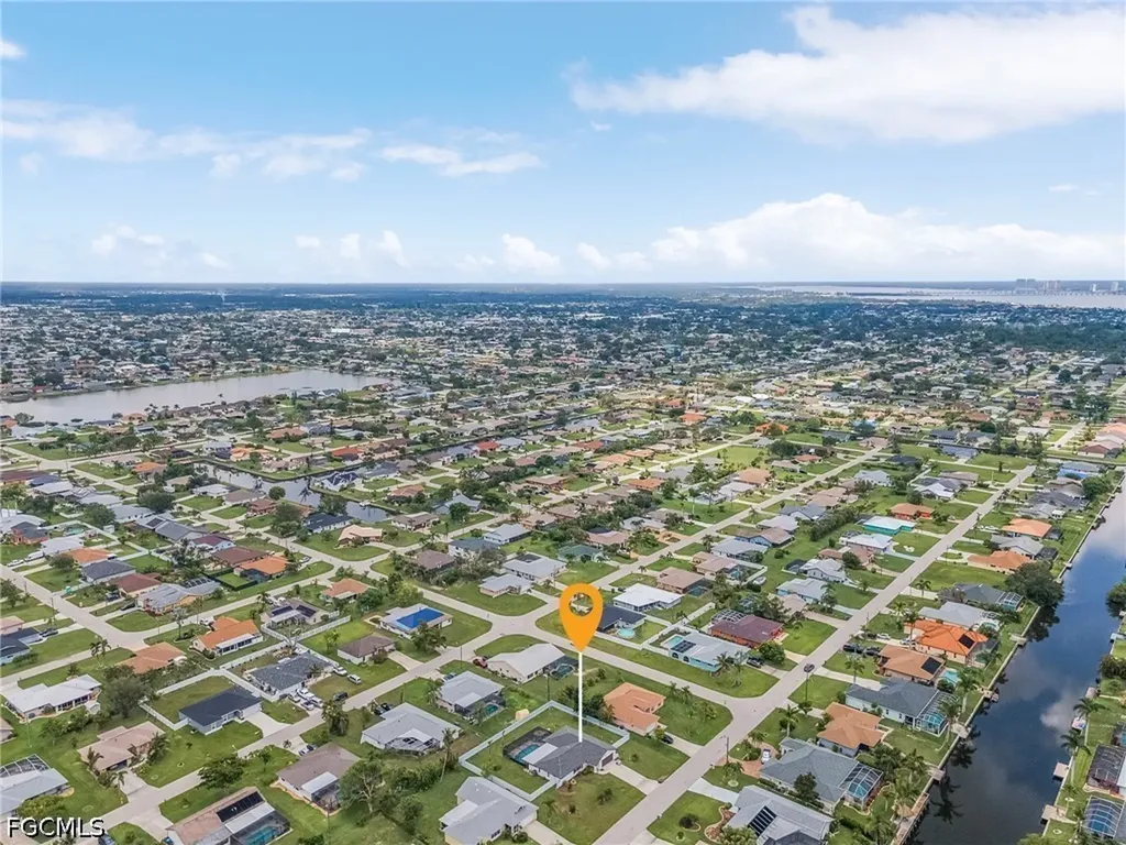 1721 SE 6th Lane Cape Coral FL 33990