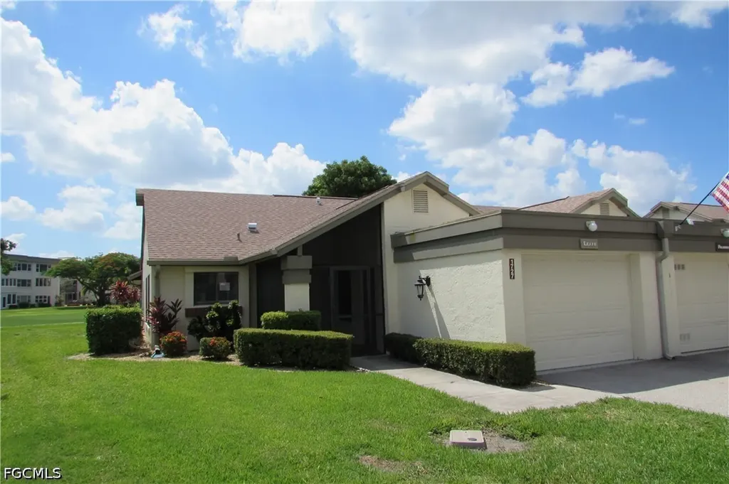 1727 Bent Tree Circle Fort Myers FL 33907