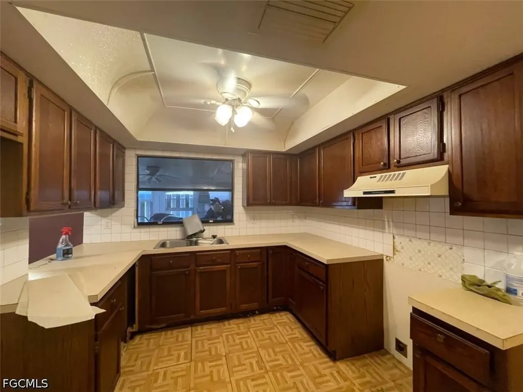 1422 SW 50th Street Cape Coral FL 33914