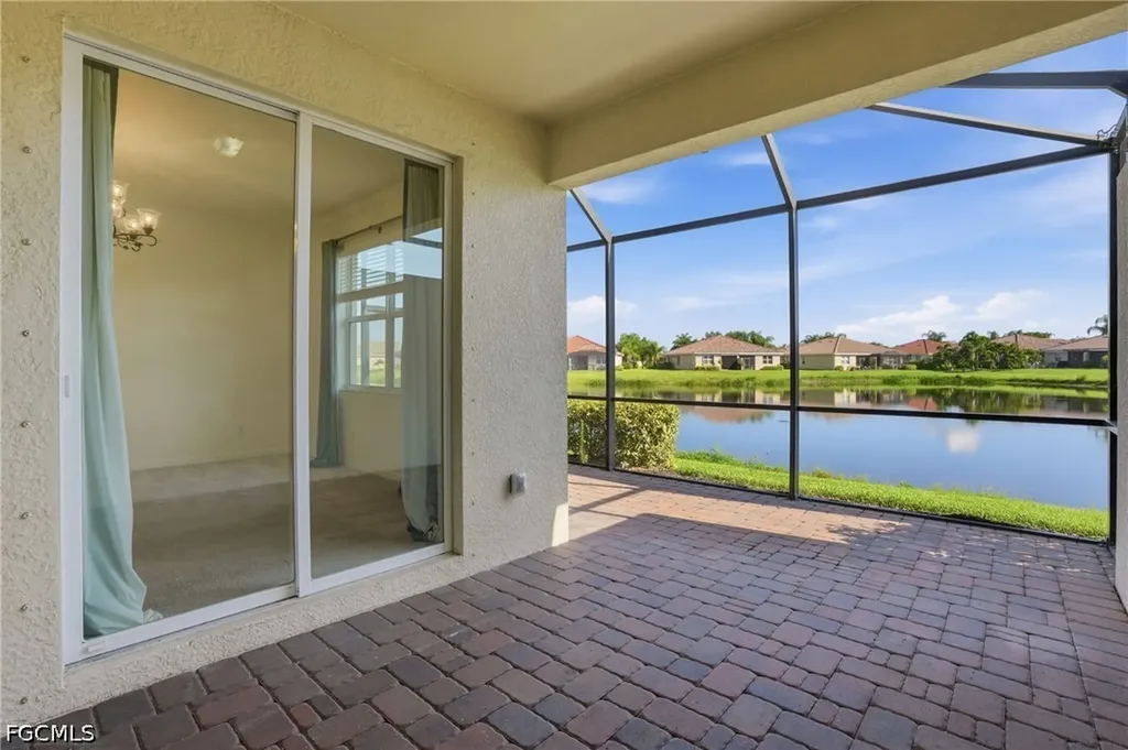 1835 Alameda Drive Naples FL 34120