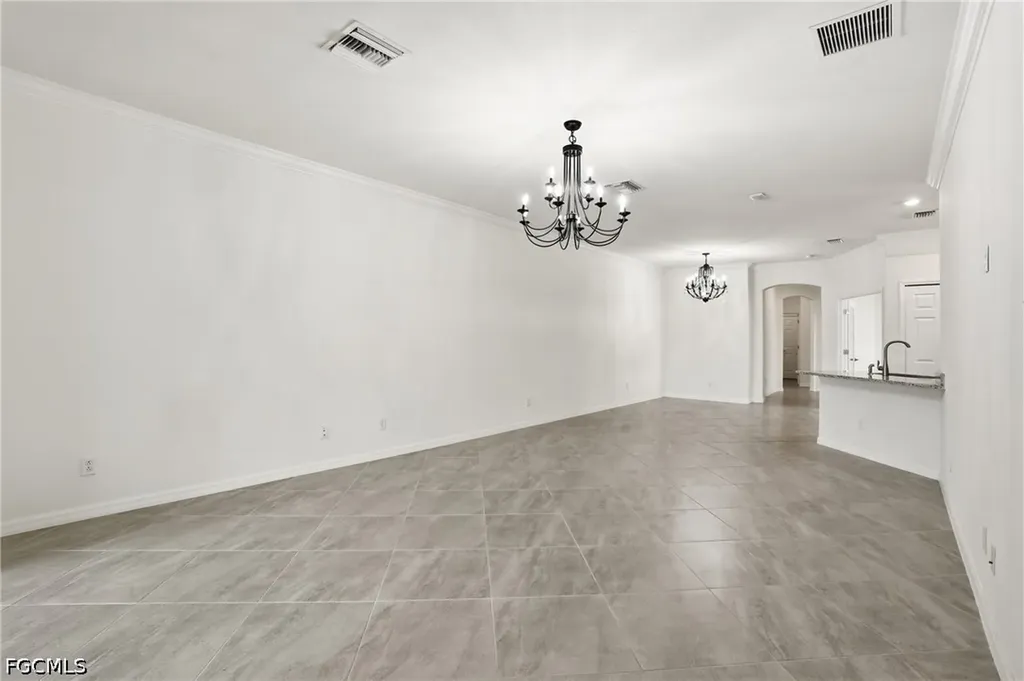 1835 Alameda Drive Naples FL 34120