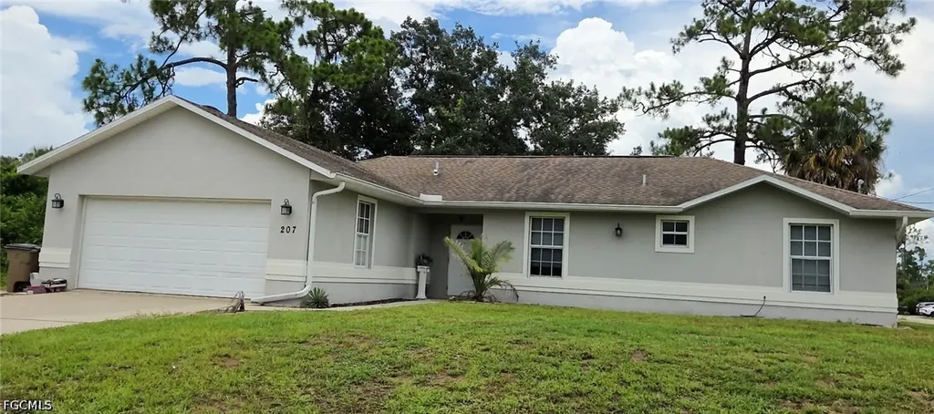 207 E 8 Street Lehigh Acres FL 33974
