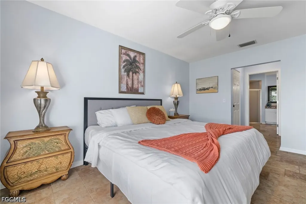 301 SE 30th Terrace Cape Coral FL 33904