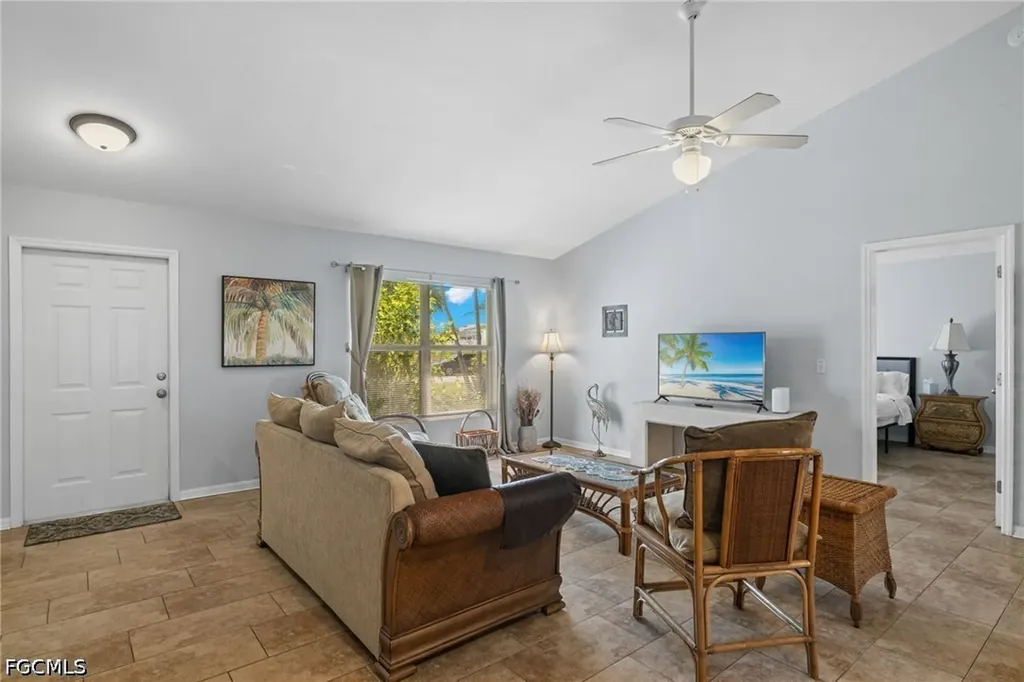 301 SE 30th Terrace Cape Coral FL 33904