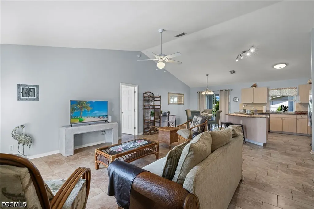 301 SE 30th Terrace Cape Coral FL 33904