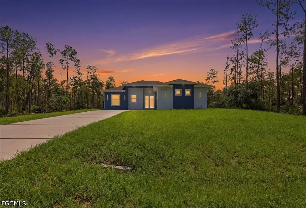 1314 Dayton Avenue Lehigh Acres FL 33972