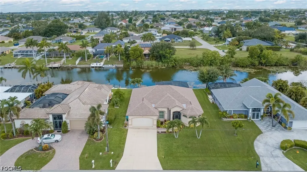 1512 SE 6th Avenue Cape Coral FL 33990