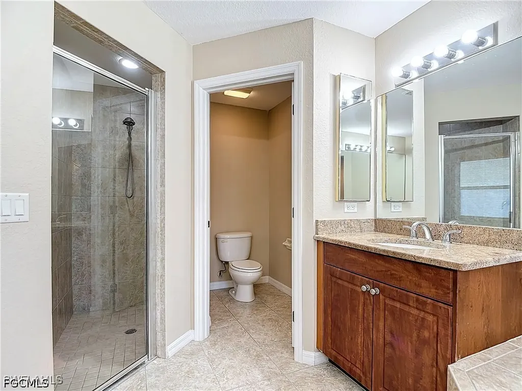 1726 Trafalgar Parkway Cape Coral FL 33991