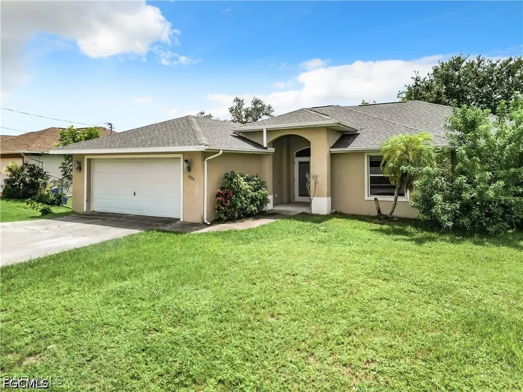 1726 Trafalgar Parkway Cape Coral FL 33991