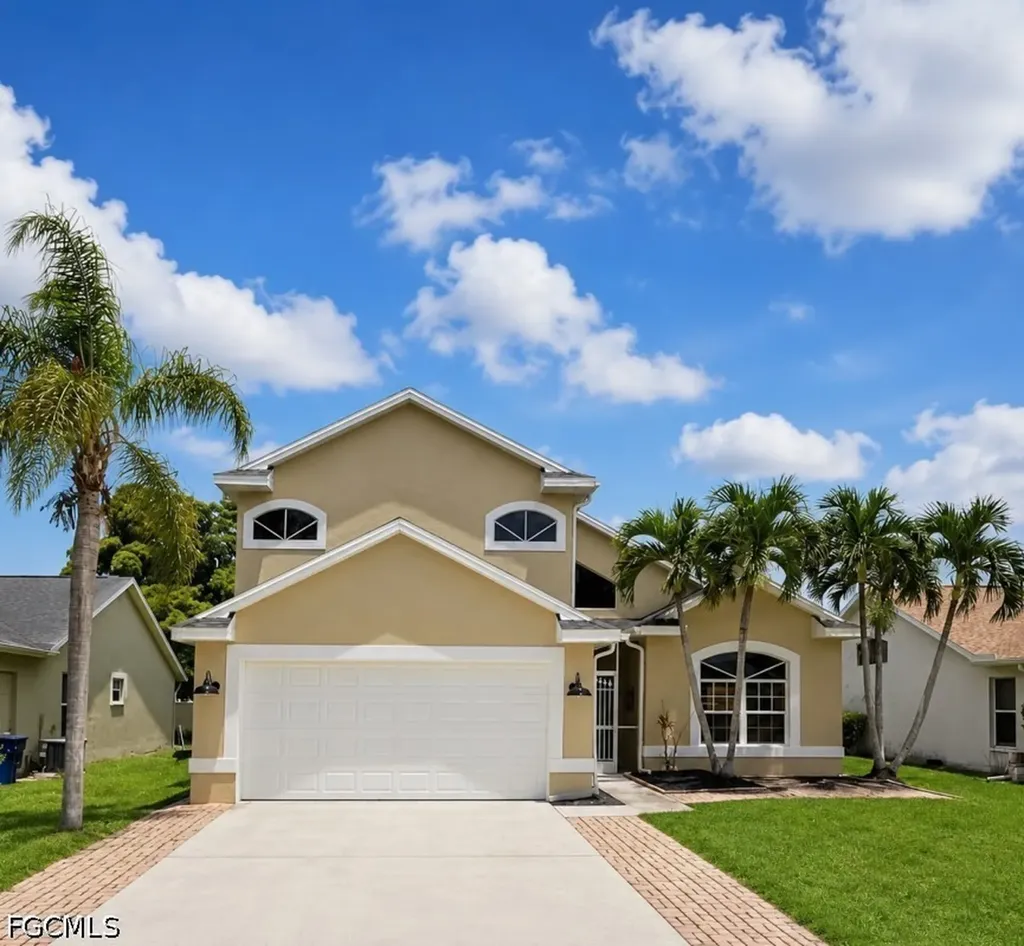 Fort Myers FL, 17961 Castle Harbor Drive