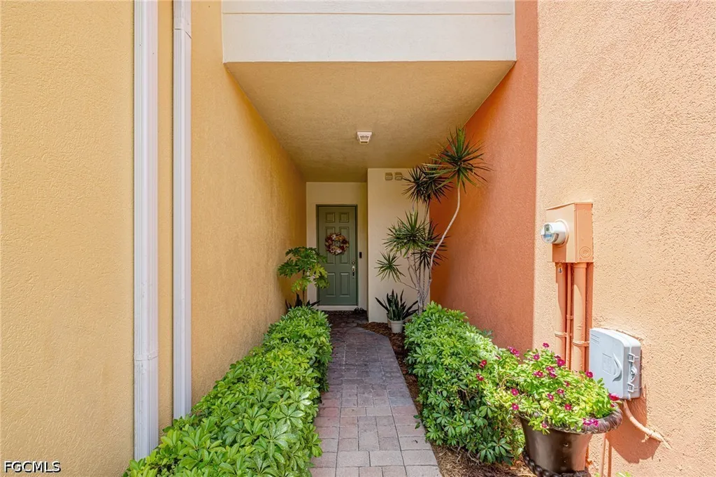 9808 Solera Cove Point Fort Myers FL 33908