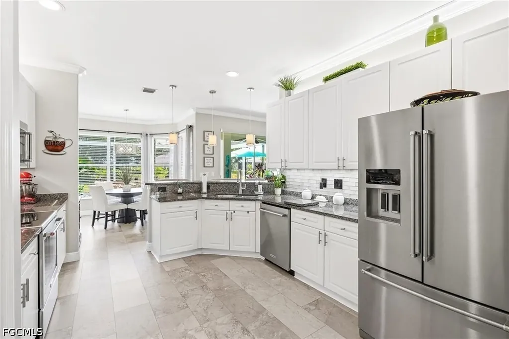 8905 Cypress Preserve Place Fort Myers FL 33912