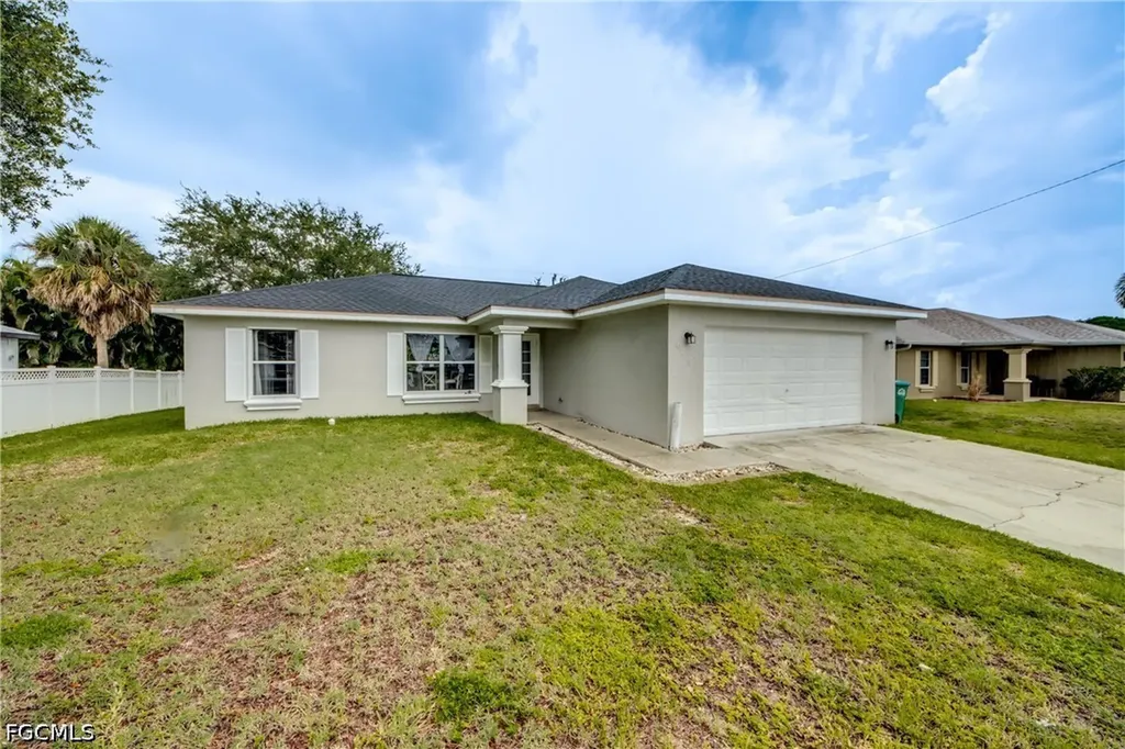 625 SW 11th Terrace Cape Coral FL 33991