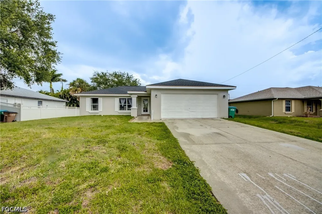 625 SW 11th Terrace Cape Coral FL 33991