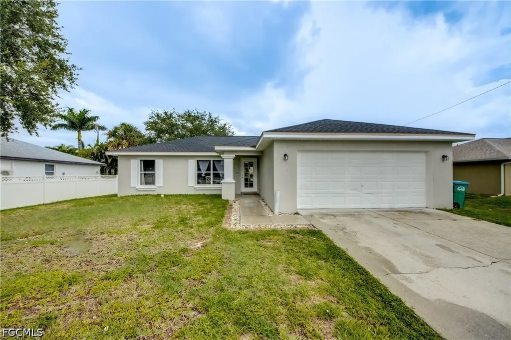 625 SW 11th Terrace Cape Coral FL 33991