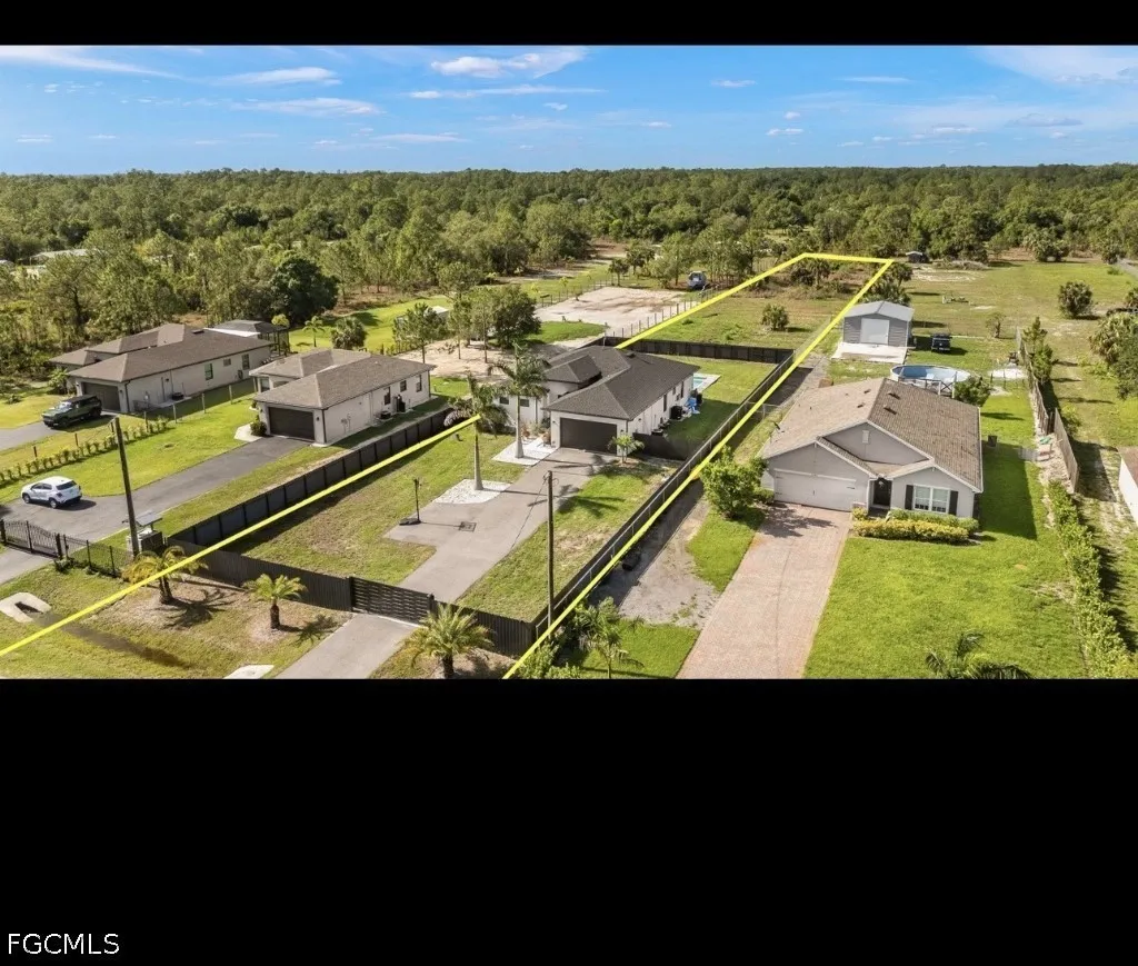 2552 70th Avenue NE Naples FL 34120