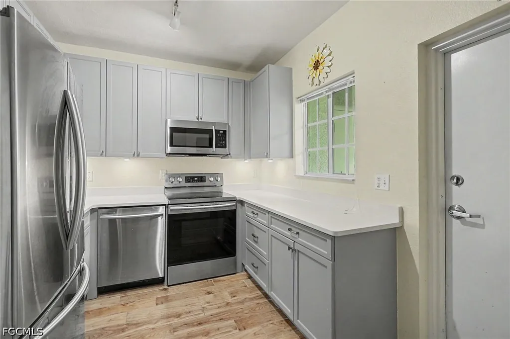 8416 Bernwood Cove Loop Fort Myers FL 33966