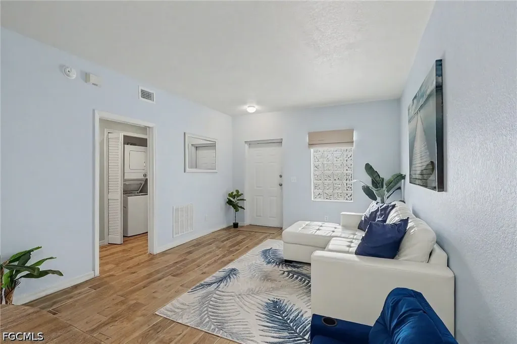 8416 Bernwood Cove Loop Fort Myers FL 33966