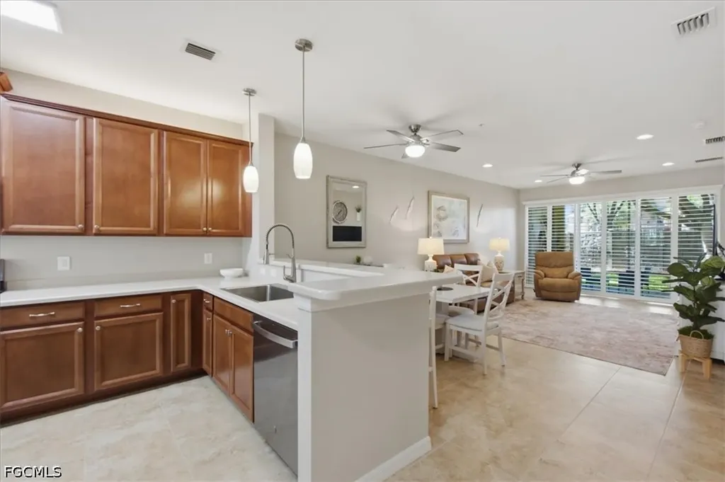 9931 Periwinkle Preserve Lane Fort Myers FL 33919