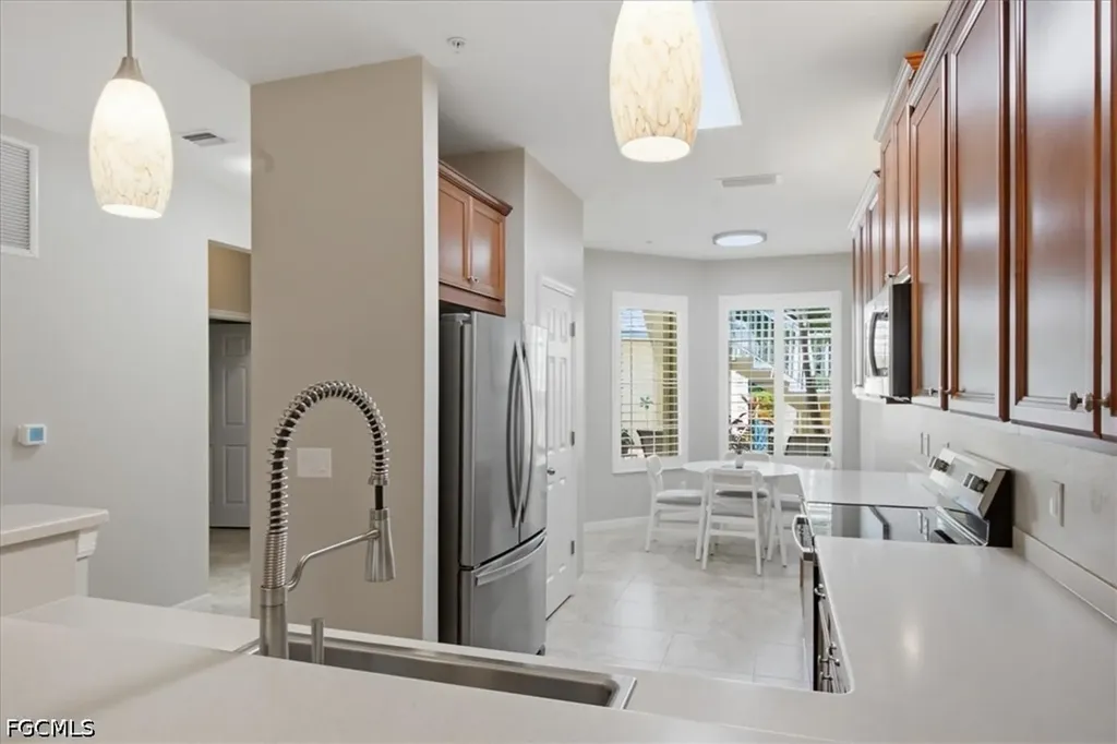 9931 Periwinkle Preserve Lane Fort Myers FL 33919