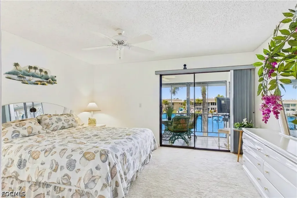 4218 SE 20th Place Cape Coral FL 33904