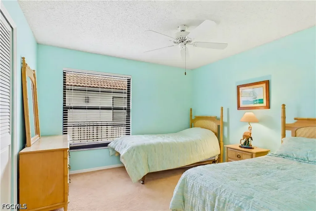 4218 SE 20th Place Cape Coral FL 33904