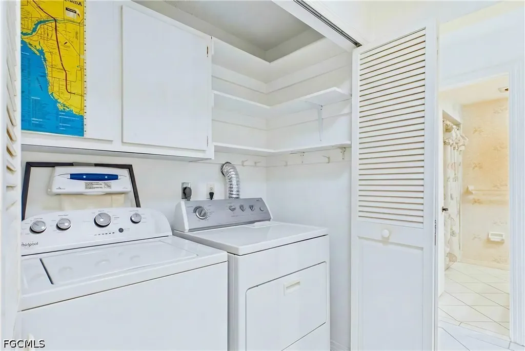 4218 SE 20th Place Cape Coral FL 33904