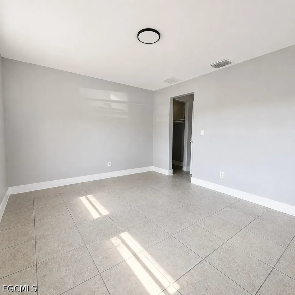 1572 Cypress Drive Fort Myers FL 33907