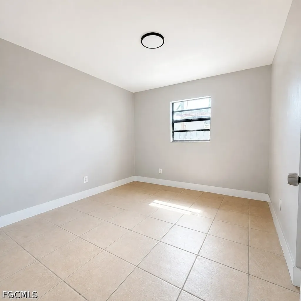 1572 Cypress Drive Fort Myers FL 33907