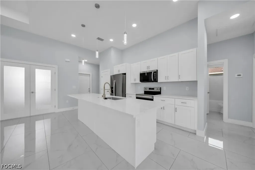 1622 NW 18th Terrace Cape Coral FL 33993