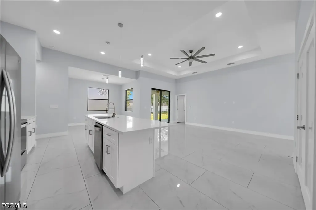 1622 NW 18th Terrace Cape Coral FL 33993