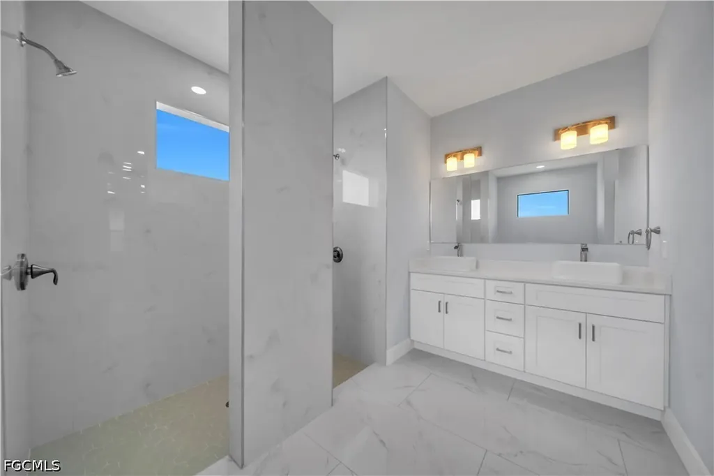 1622 NW 18th Terrace Cape Coral FL 33993
