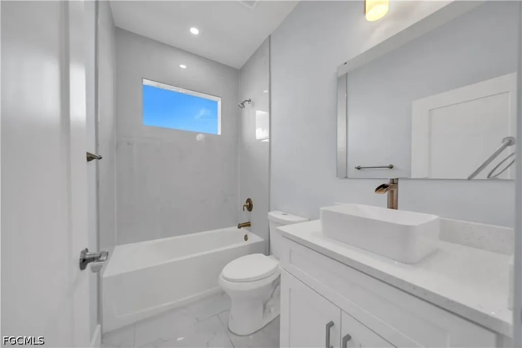 1622 NW 18th Terrace Cape Coral FL 33993