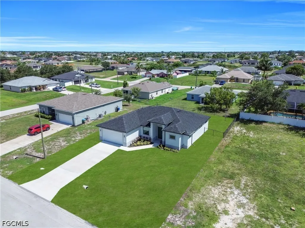 1622 NW 18th Terrace Cape Coral FL 33993