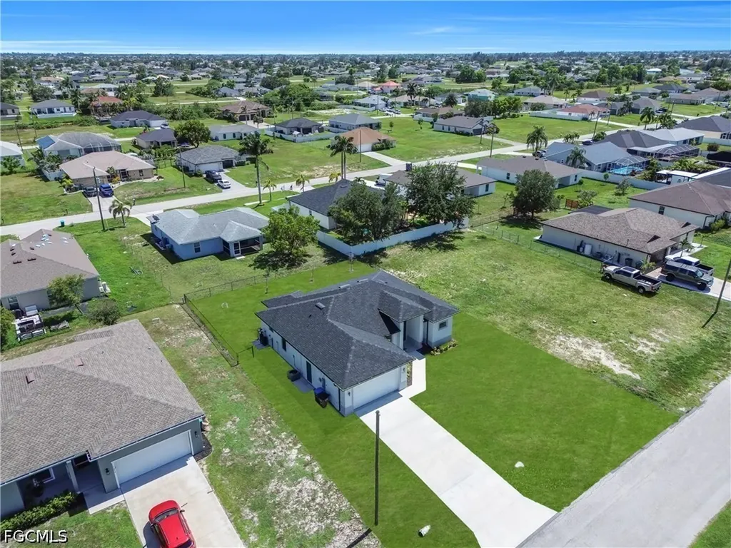 1622 NW 18th Terrace Cape Coral FL 33993