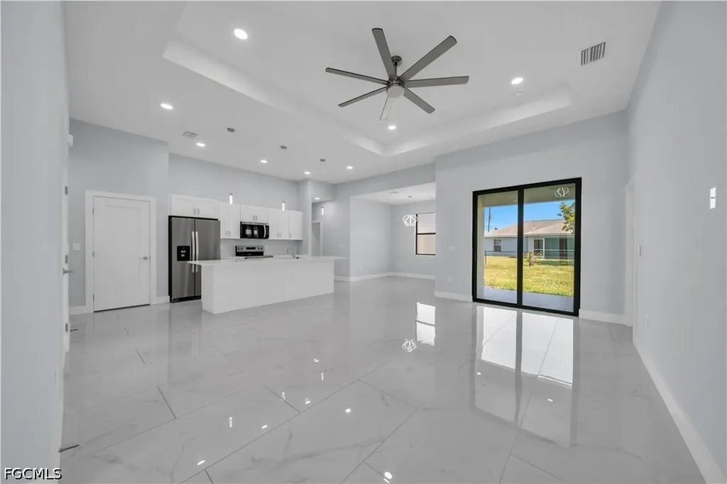 1622 NW 18th Terrace Cape Coral FL 33993