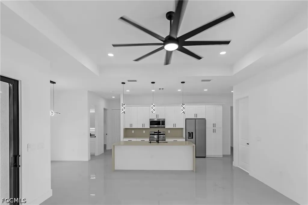 619 Sheldon Avenue Lehigh Acres FL 33936