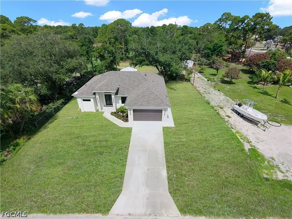 619 Sheldon Avenue Lehigh Acres FL 33936