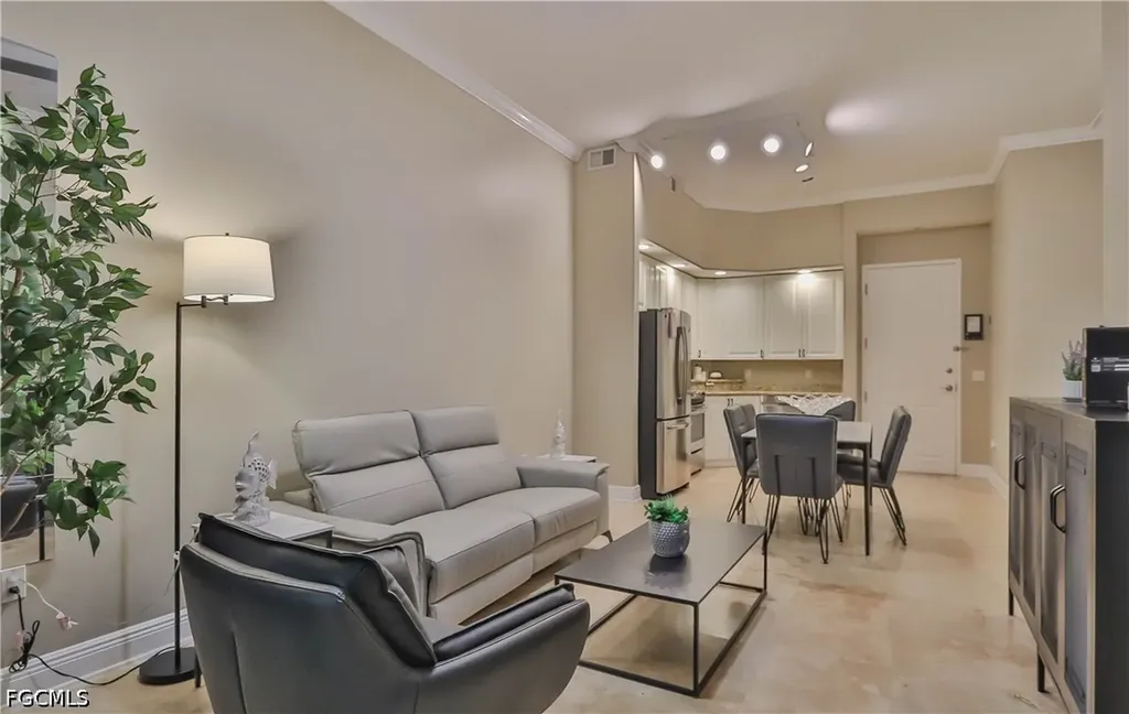 2825 Palm Beach Boulevard Fort Myers FL 33916