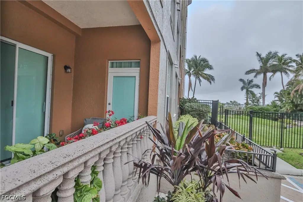 2825 Palm Beach Boulevard Fort Myers FL 33916