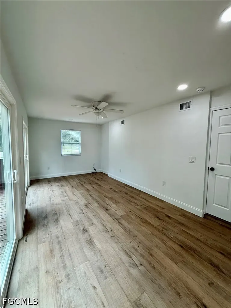 10002 Takomah Trail Tampa FL 33617