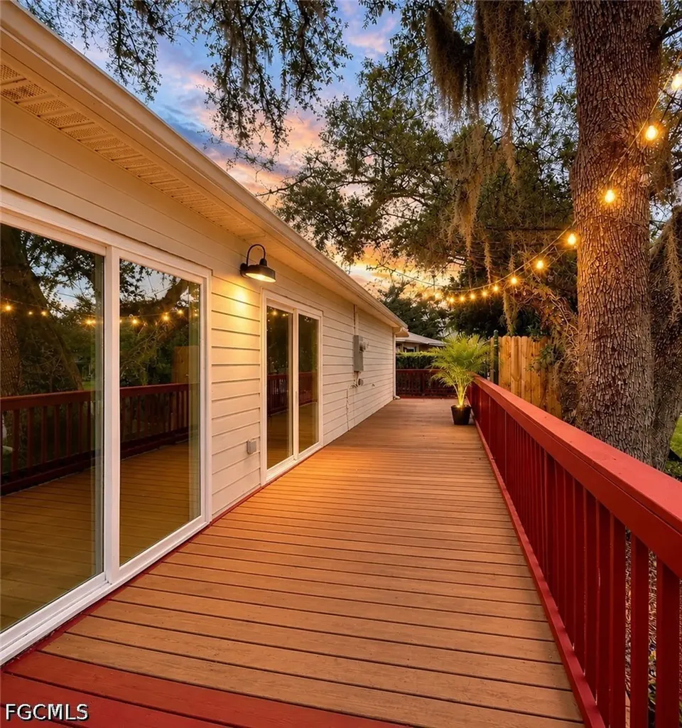 10002 Takomah Trail Tampa FL 33617