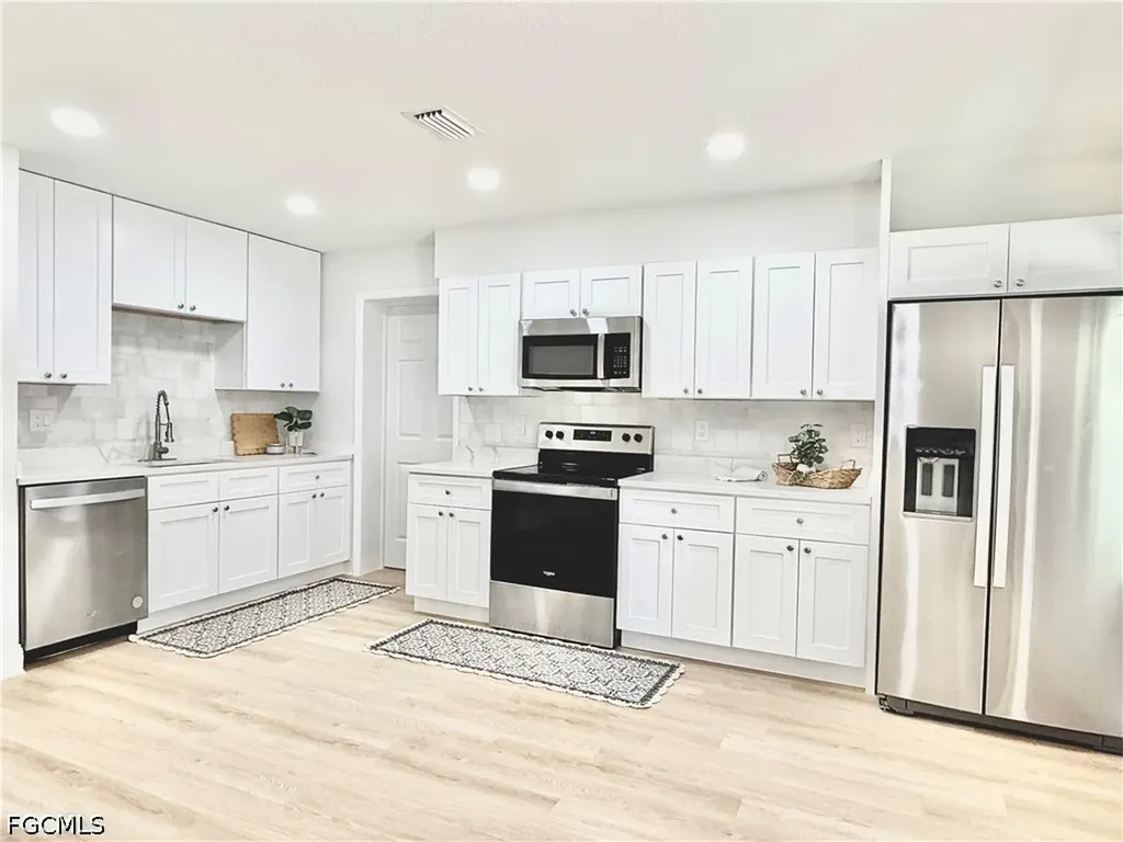10002 Takomah Trail Tampa FL 33617